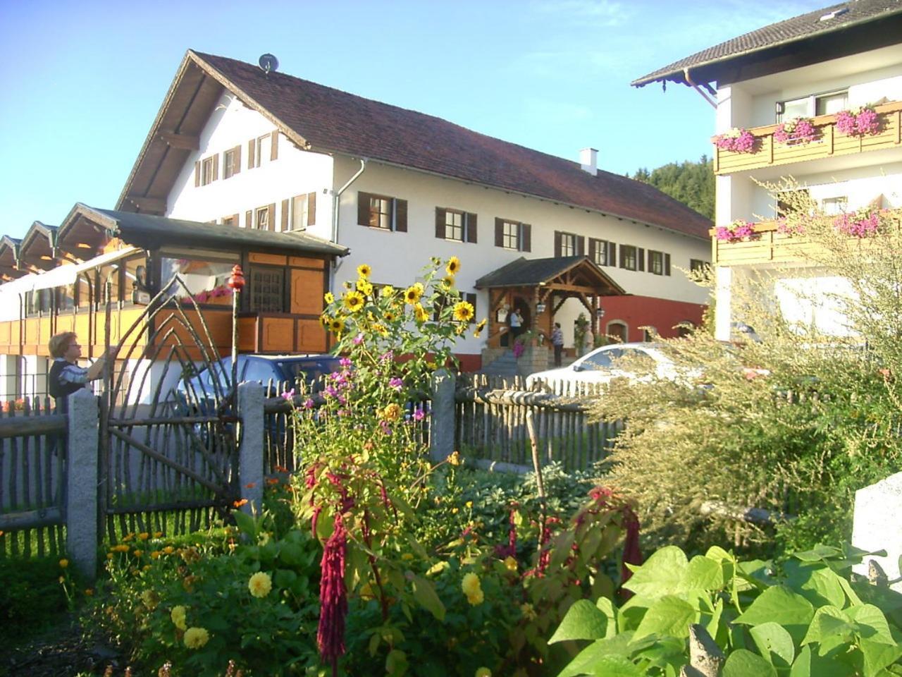 Landhotel Weingarten Haibach  Ngoại thất bức ảnh