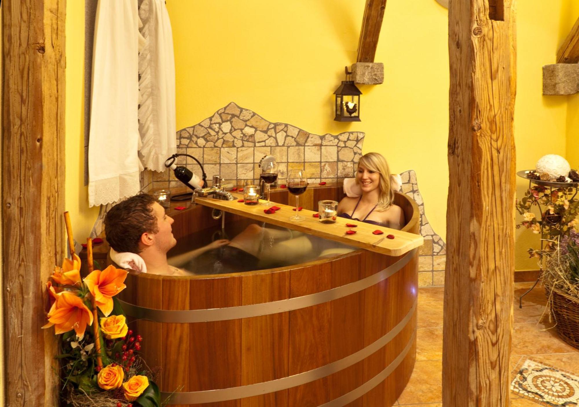 Landhotel Weingarten Haibach  Ngoại thất bức ảnh
